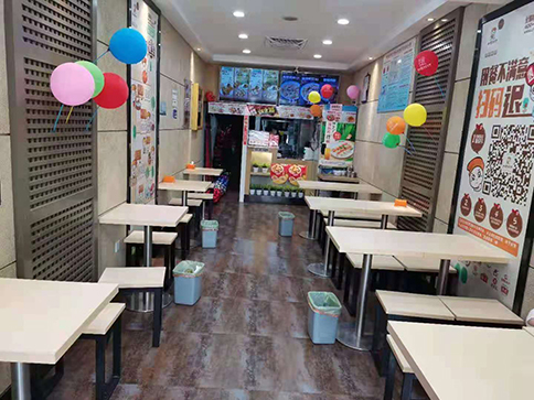 热烈祝贺湖北黄冈如意馄饨居然之家店盛大开业
