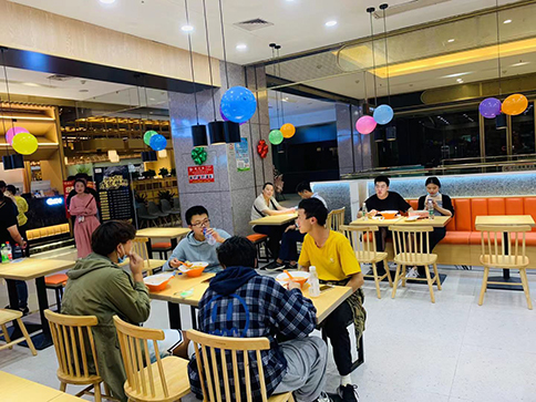 热烈祝贺湖北武汉如意馄饨江夏中百广场店盛大开业！