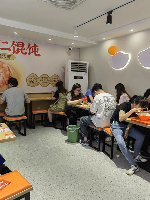 热烈祝贺如意馄饨南通汇通公寓店盛大开业！